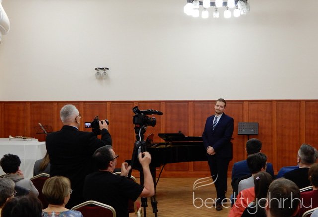 A zeneiskola volt növendékei koncerteztek 01